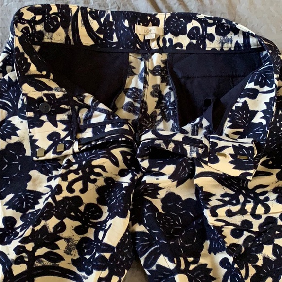 Ann Taylor Pants - Picture 5 of 8